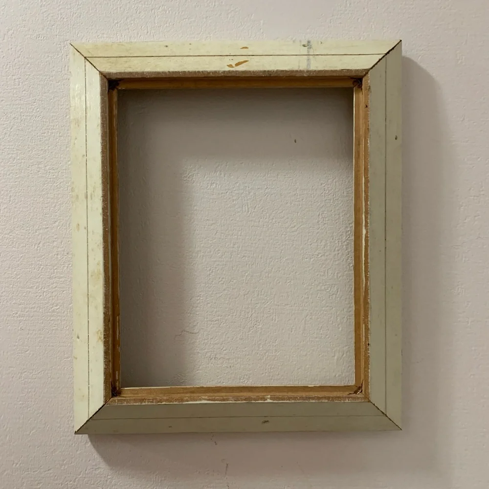 Vintage Wooden Mid-Century Cream and Gold Empty Frame